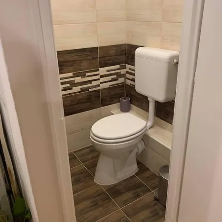 Apartment Varos Szive *