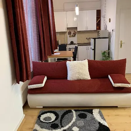 Varos Szive Apartment
