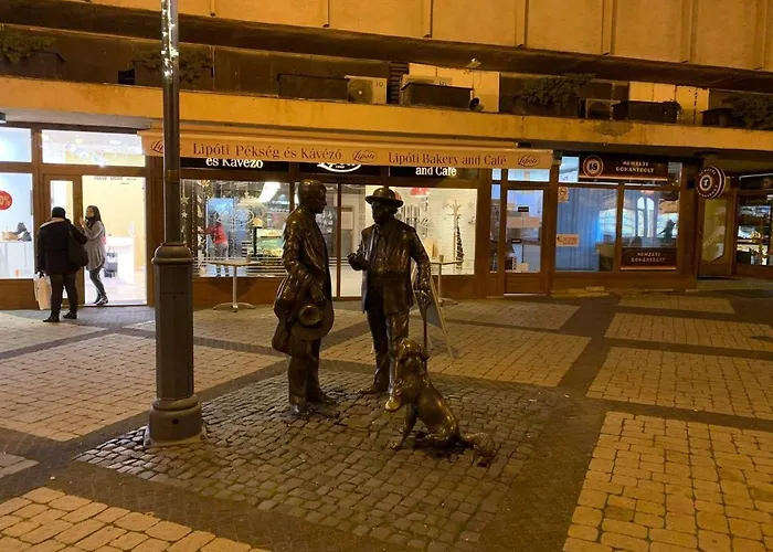 Apartament Varos Szive *